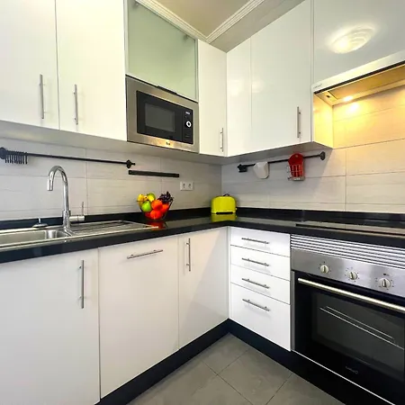 Apartment Charming House By Homing Marbella