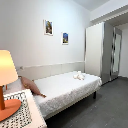 Charming House By Homing Apartment
