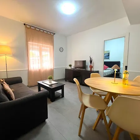 Apartment Charming House By Homing